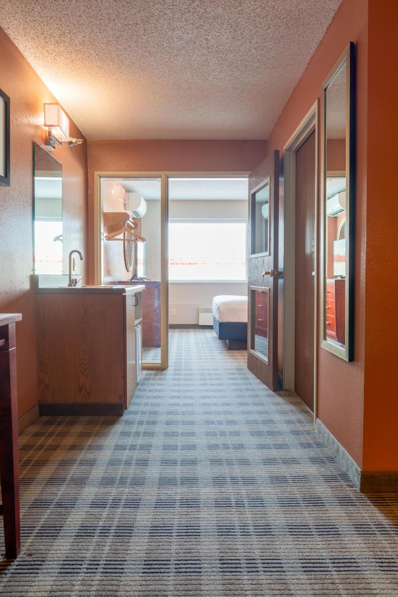 Norland Inn & Suites Roseau Номер фото